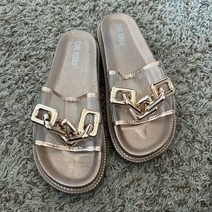 Sandal-Never worn